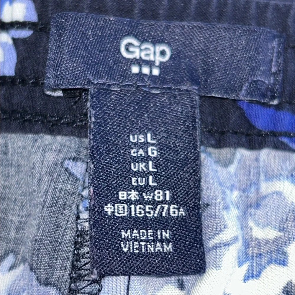Large Gap 100% viscose lounge shorts